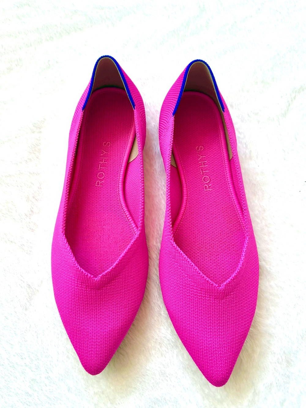 Rothys the point flats dragonfruit pink size 8